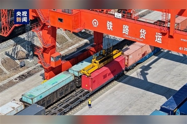 Çin-Avrupa Tren Seferleri'nin Doğu Koridoru'nda trafik artıyor