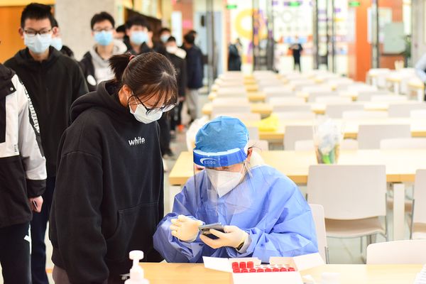 Çin’de yeni salgın dalgasına karşı “dinamik sıfırlama” ilkesinde ısrar ediliyor