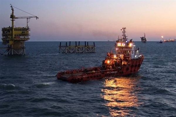 Çin’in en büyük deniz petrol sahasında üretim 30 milyon tonu aştı