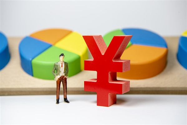 Çin’in yurt dışı yatırımı ve yurt içi yabancı sermayesi sürekli artıyor