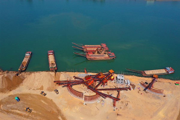 Çin, Taiwan’la olan ticaretine bazı kısıtlamalar getirdi