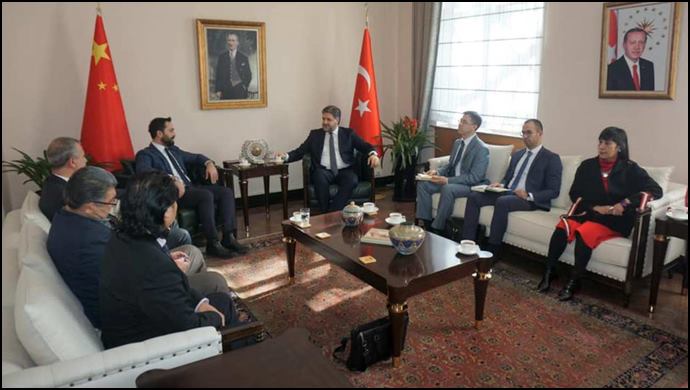 Çinli Yatırımcılar Niğde’de Bor Madeni İşleme Tesisi Kuracak