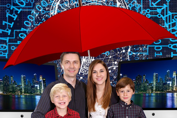 Çocukla iletişimde en doğru yöntem ‘tut-bırak-gözlemle’