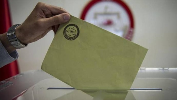 Cumhurbaşkanı adayları milletvekilliği için seçime giremeyecek