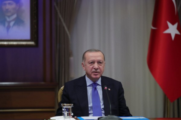 Cumhurbaşkanı Erdoğan, A Milli Kadın Voleybol Takımı’nı tebrik etti