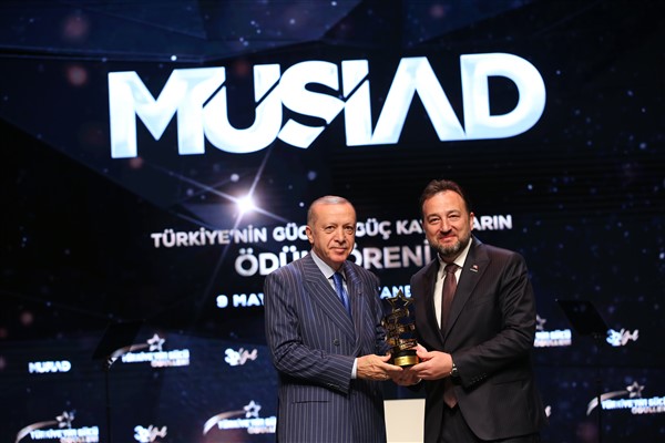 Cumhurbaşkanı Erdoğan'a Türkiye’nin Gücü  Özel Ödülü 