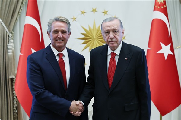 Cumhurbaşkanı Erdoğan, ABD'nin Ankara Büyükelçisi Flake'i kabul etti