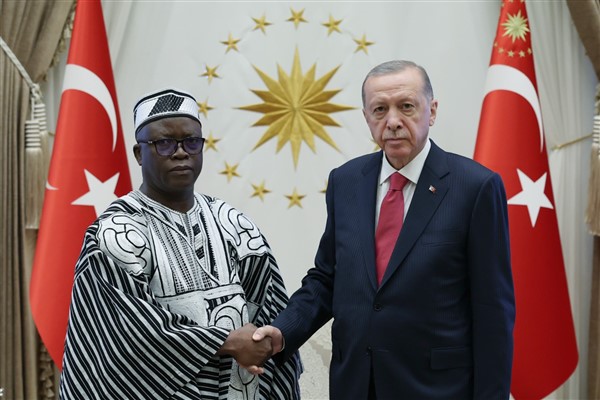 Cumhurbaşkanı Erdoğan, Burkina Faso Büyükelçisi Some’yi kabul etti