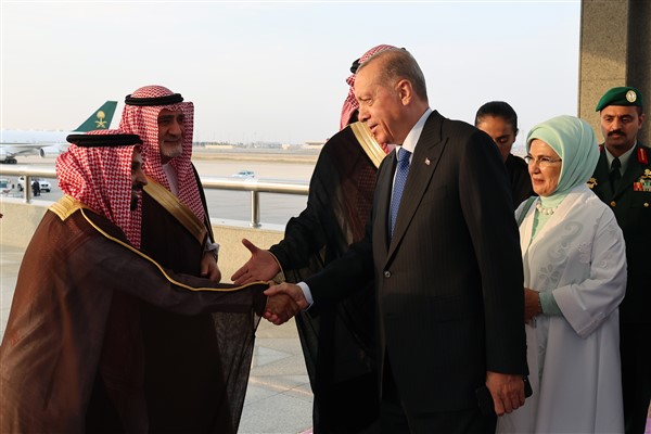 Cumhurbaşkanı Erdoğan, Cidde'ye ulaştı
