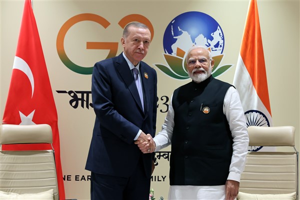 Cumhurbaşkanı Erdoğan, Hindistan Başbakanı Modi’yi kabul etti