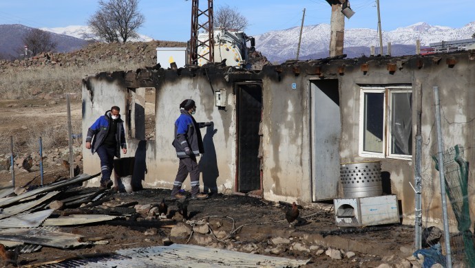 Dersim’de çıkan yangında 1 kişi yaşamını yitirdi