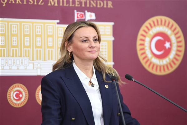 DEVA Partili Ösen'den Öğrenmenler Günü mesajı