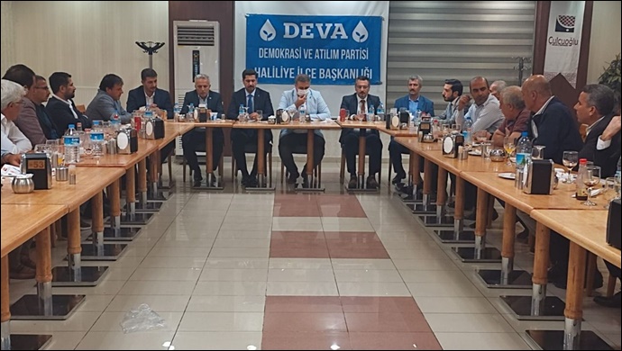 DEVA Partisi Muhtarları Ağırladı