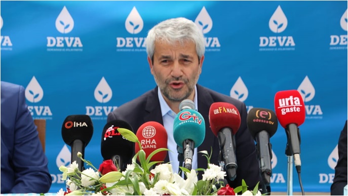 DEVA Partisi’nde ilçe başkanlarına yetki belgesi verildi-(VİDEO)