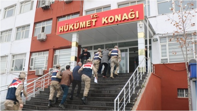 Diyarbakır'da tapuda rüşvet operasyonu: 41 gözaltı