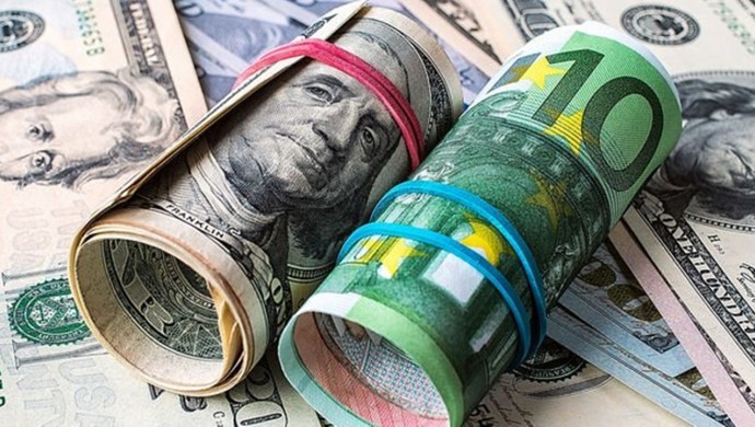 Dolar ve Euro'dan yeni rekor