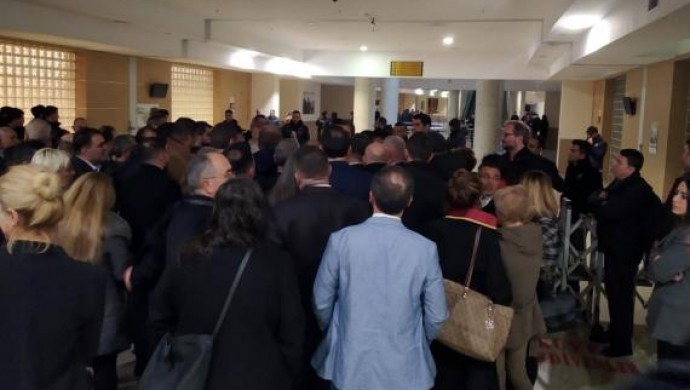 Ekrem İmamoğlu’na 2 yıl 7 ay hapis cezası