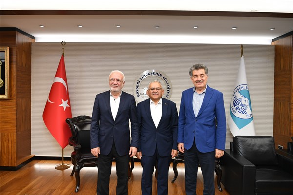 Elitaş ve Cantimur’dan Büyükkılıç’a hayırlı olsun ziyareti