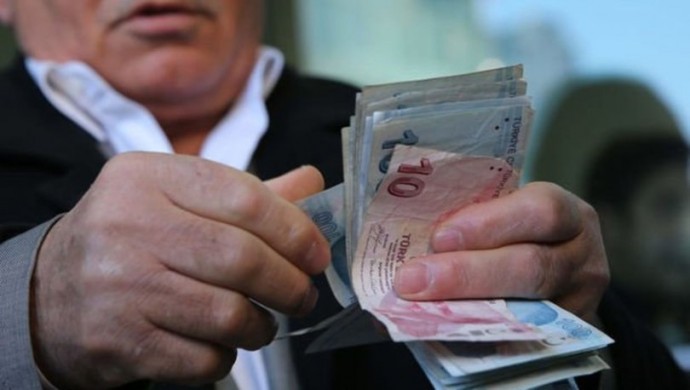 Emekli maaşları erken yatacak