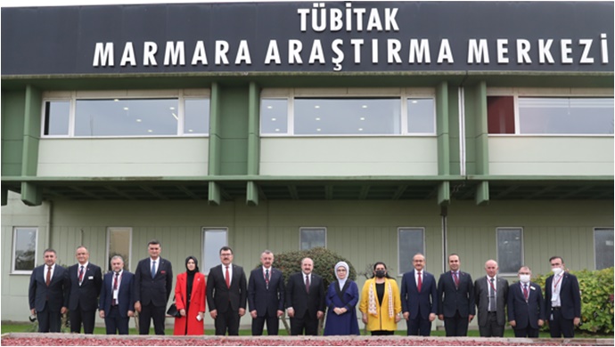 Emine Erdoğan, TÜBİTAK Marmara Araştırma Merkezi’ni ziyaret etti