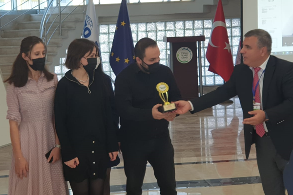 En iyi proje ve ürün kategorisinde iki ödül