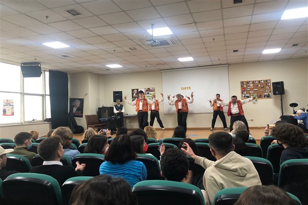 Engelliler, Erasmus öğrencilerine kilim dokumayı öğretti