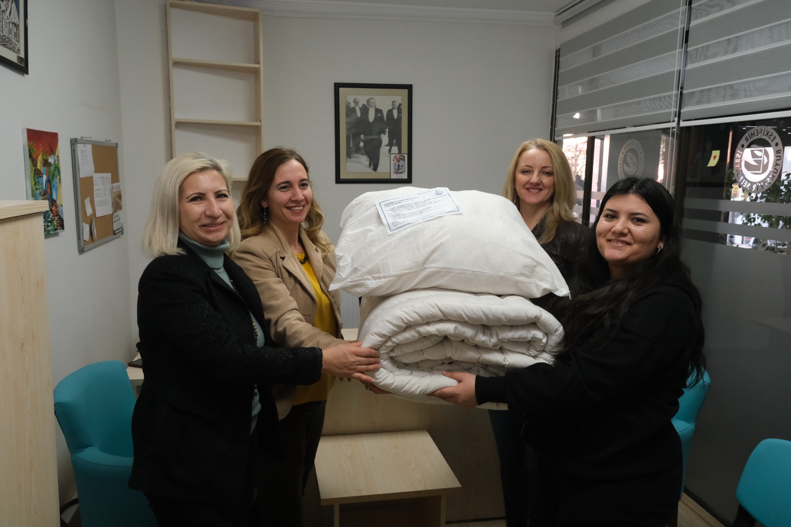 Eskişehir'de koyunlardan elde edilen yünler desteğe dönüştü