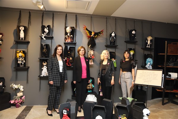 Eskişehir'de “Yeniden Doğuş ve Bahar” temalı Yansımalar Sergisi açıldı