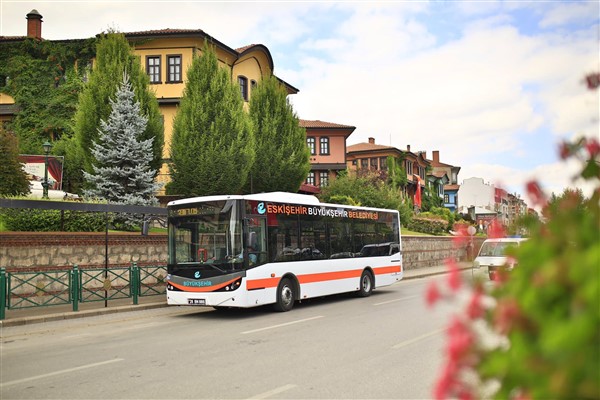 Eskişehir'de YKS için otobüs sefer saatlerinde düzenlemeye gidildi
