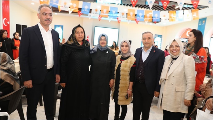 Eyyübiyeli Kadınlar Millet Bahçesi’nde Buluştu