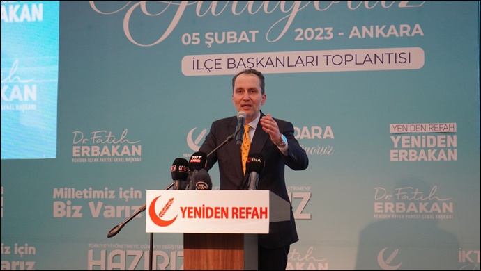 Fatih Erbakan: ‘6’lı masa, Türkiye’yi yeniden 28 Şubat’ın karanlık günlerine döndürmeyi vadetmektedir!’