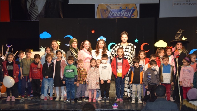 Festival Günlerinde Çocuklara Yönelik Tiyatro Oyunu