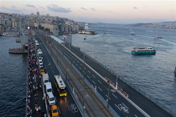 Galata Köprüsü’ndeki çalışma planlanandan önce bitirildi