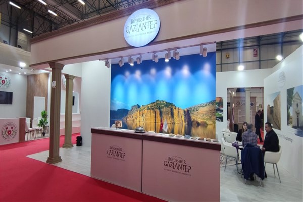 Gaziantep Büyükşehir’in EMITT’deki standı yoğun ilgi gördü