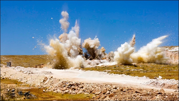 Gıda İmalatçıları ve Hurdacılar Sitesinde Yol Yapım Çalışmaları Başladı-(VİDEO)