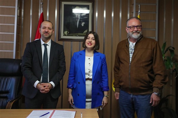 Göztepe Spor Kulübü’nden sporcu ve personellerine yabancı dil eğitimi