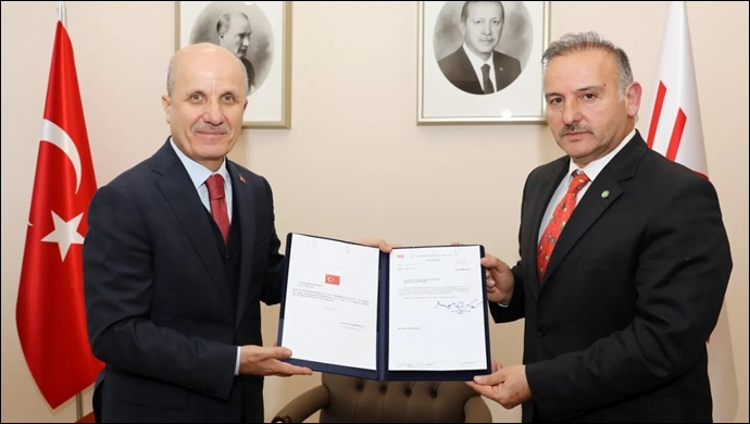 Güllüoğlu’ndan güzel bir haber daha; “Hastane kadrolarımızı güçlendirmeye devam edeceğiz”