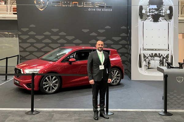 GÜNSEL, Londra’da dünya ile buluştu