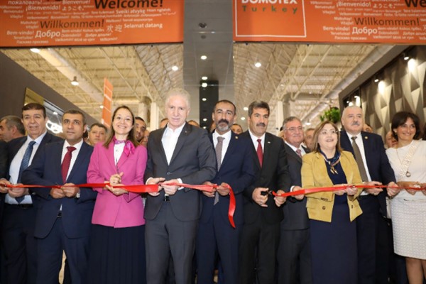 Halı ve zemin kaplamaları sektörlerinin buluşma noktası “DOMOTEX Turkey” kapılarını açtı