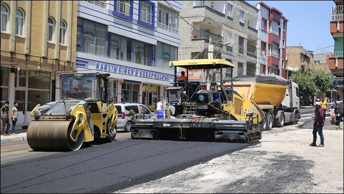 Haliliye Belediyesi, asfalt atağını bağlarbaşı’nda sürdürüyor-(VİDEO)