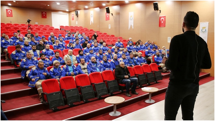 Haliliye’den Temizlik Personeline İş Güvenliği Eğitimi-(Video)
