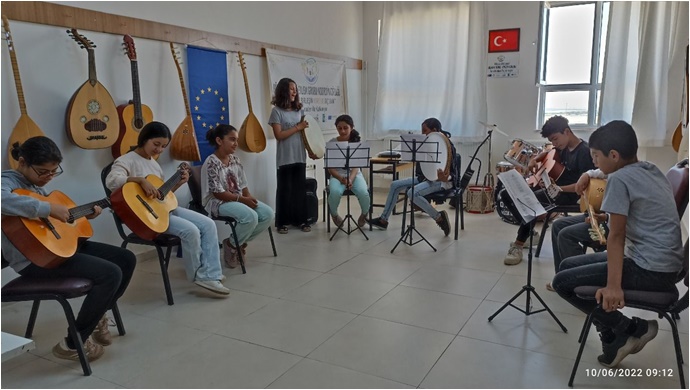 Hilvan'da 3 Okula Müzik Atölyesi Kuruldu