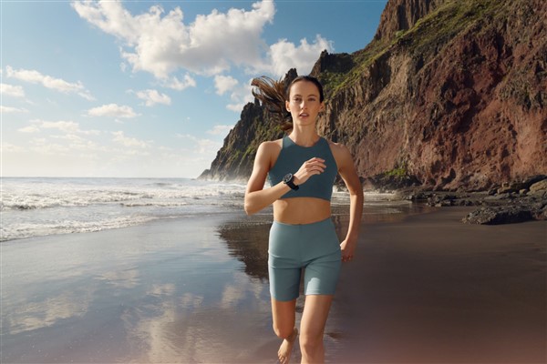 Huawei Watch GT Runner ile her platformda sağlık takibi