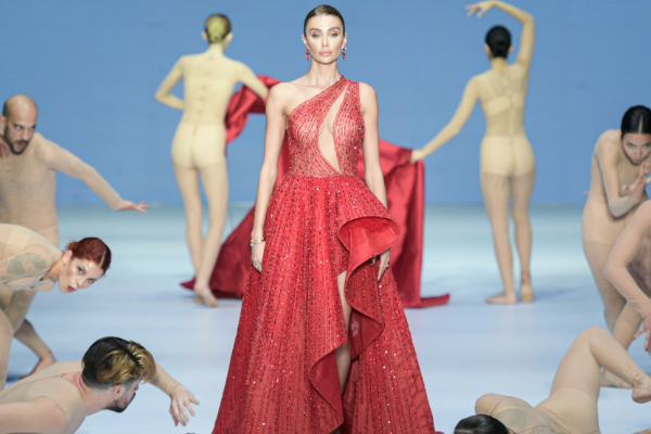 IF Wedding podyumları modaya yön verdi