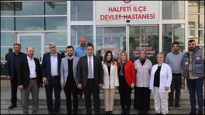 İl Sağlık Müdürü Solmaz Halfeti deki Sağlık tesislerini ziyaret etti