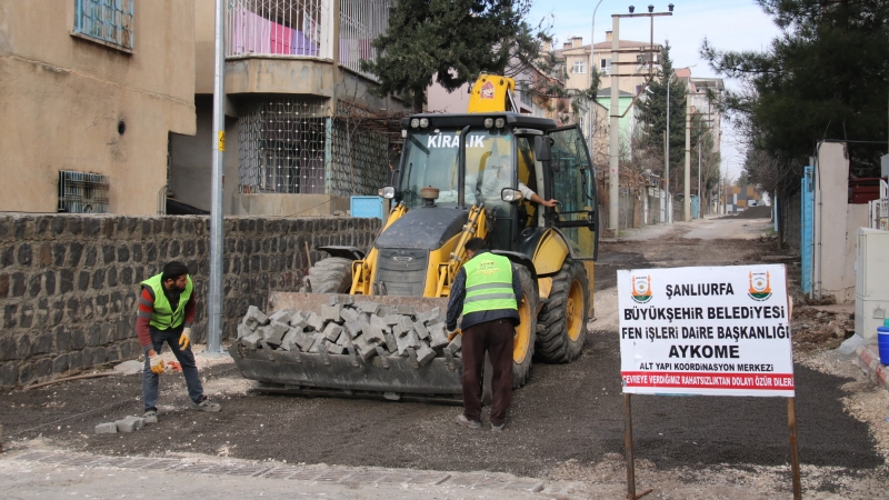 İlçelerde Cadde Ve Sokaklarda Bakım Çalışması Sürüyor