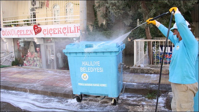 İlçenin Temizliği İçin Geceli Gündüzlü Sahadalar