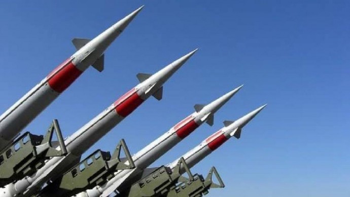 Irak’ta Kayyare hava üssüne 5 füze saldırısı