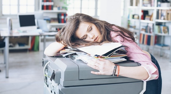 İş stresi nedeniyle bozulan uyku düzeni nasıl düzelir?