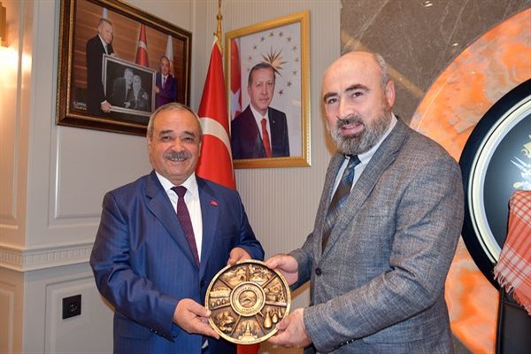 İscehisar İlçe Müftüsü Buroğlu'ndan Başkan Şahin’e ziyaret